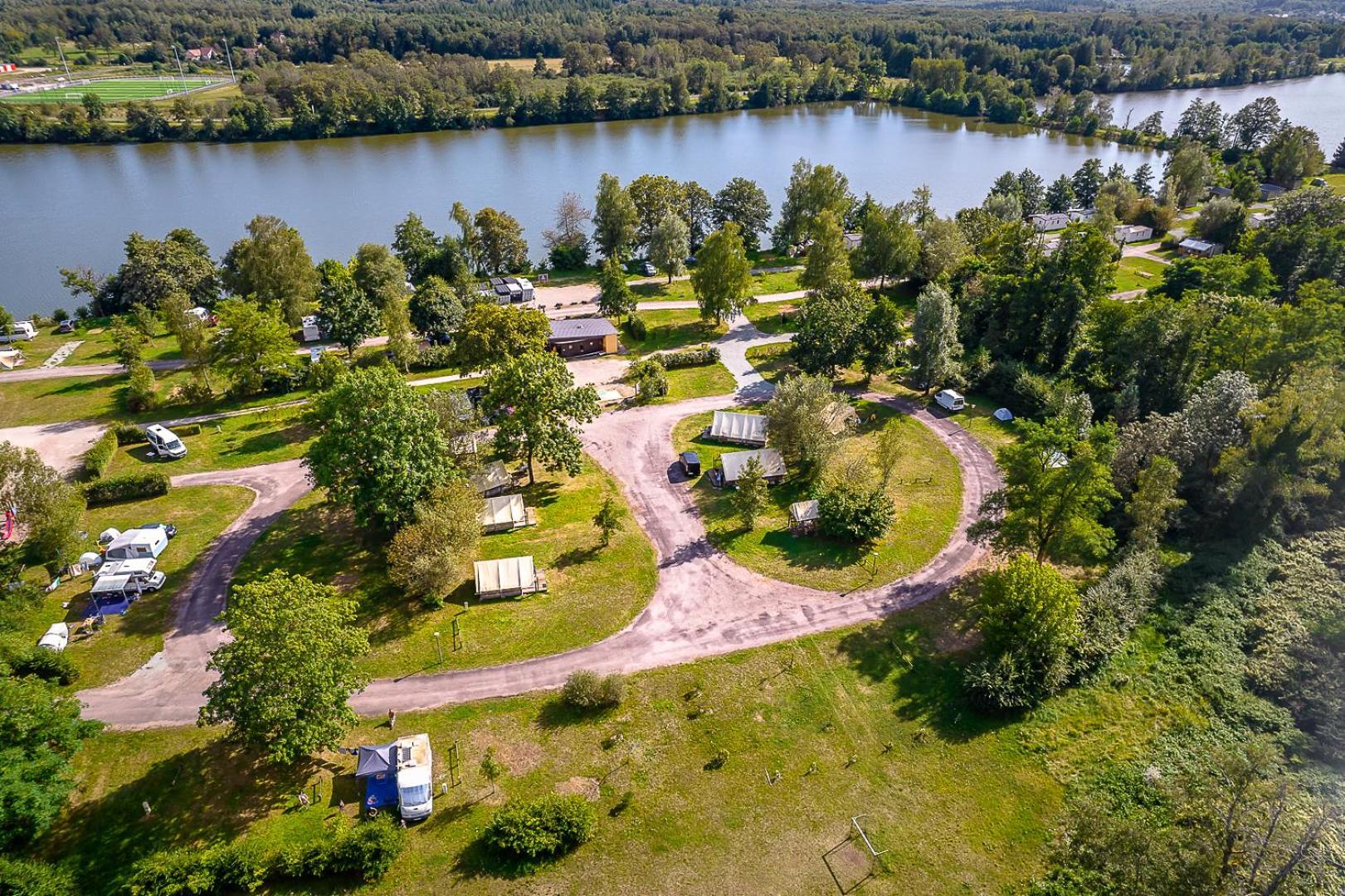 Camping Les Ballastieres - Vosges Du Sud Champagney Exterior foto