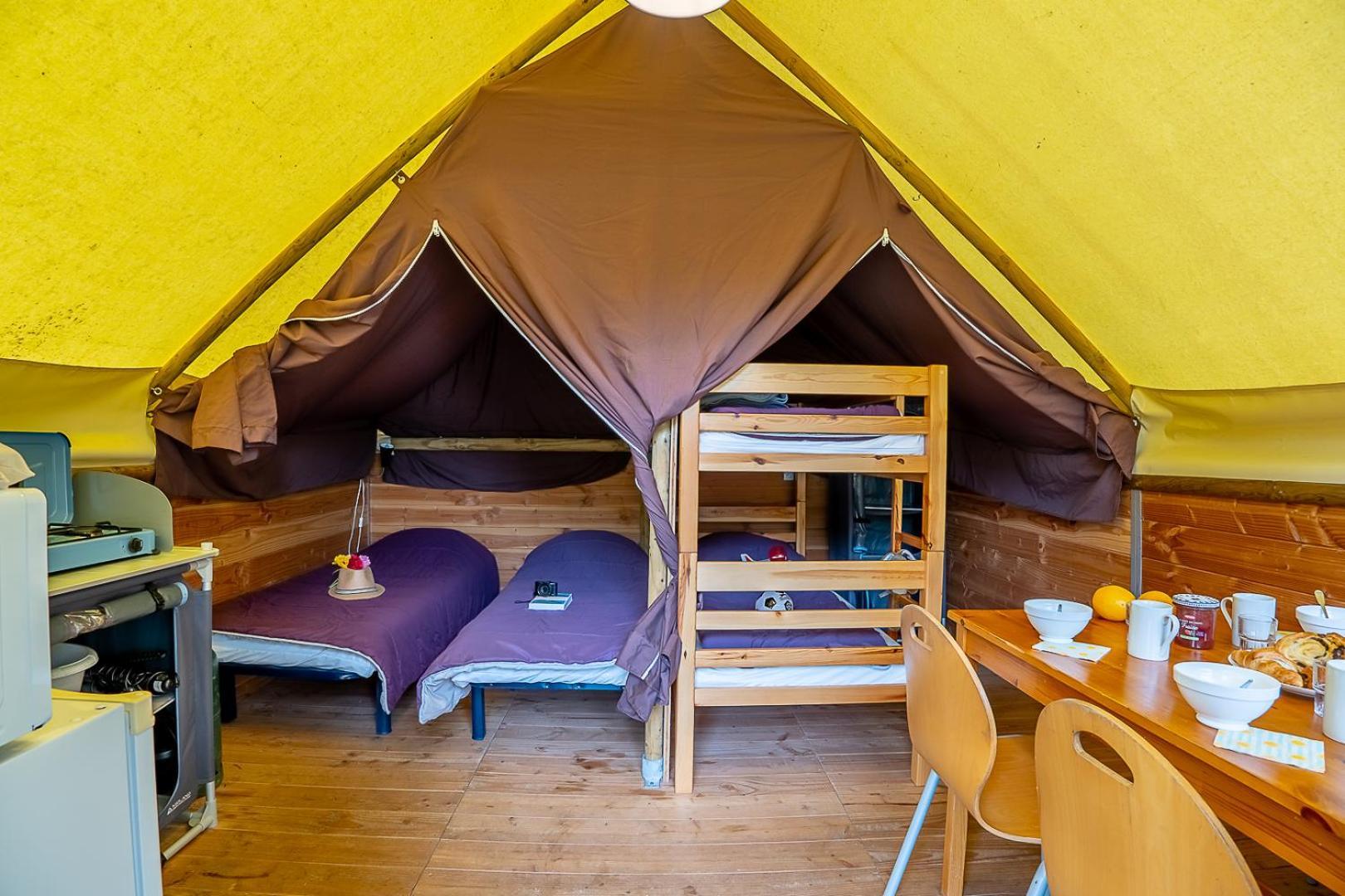 Camping Les Ballastieres - Vosges Du Sud Champagney Exterior foto